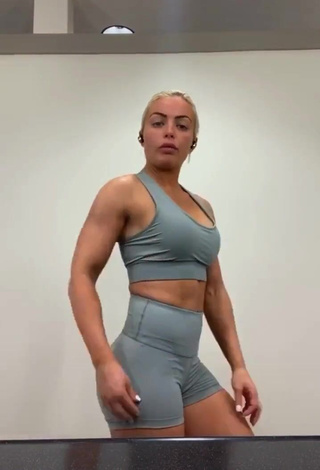 1. Cute Mandy Rose Shows Butt