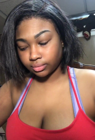 Nunu (@maryana1900) - Nude Videos from TikTok