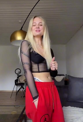 3. Hot Georgia Cavallo in Black Crop Top