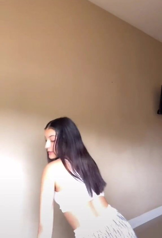 4. Cute Pamela in White Crop Top