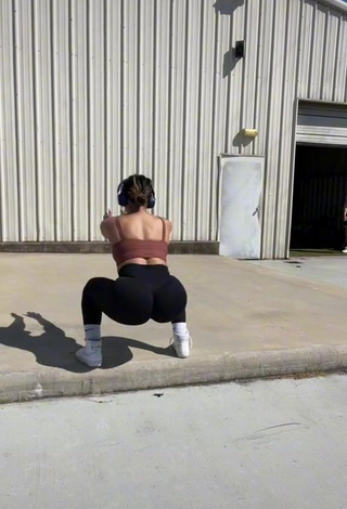 3. Hot Priscila Montoya Shows Butt while doing Fitness Exercises