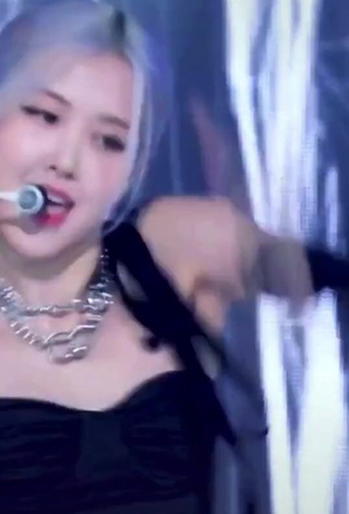 4. Hot Rosie in Black Crop Top while doing Dance