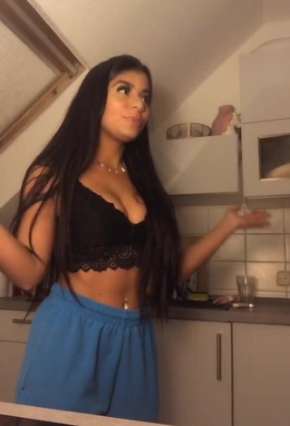 Sabrine Khan Looks Sweetie in Black Crop Top and Bouncing Boobs