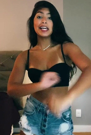 1. Alluring Thaina Amorim in Erotic Black Crop Top and Bouncing Boobs