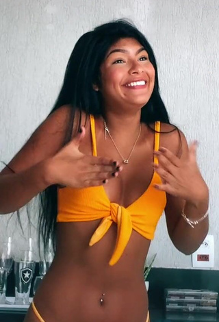 Hottie Thaina Amorim in Yellow Bikini and Bouncing Boobs