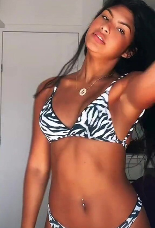 4. Beautiful Thaina Amorim in Sexy Zebra Bikini