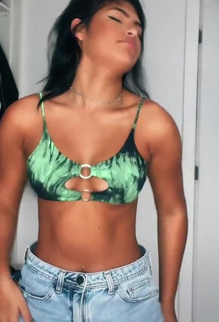 1. Amazing Thaina Amorim in Hot Bikini Top (Side Boob)