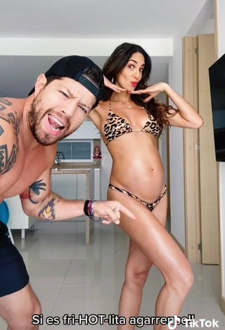 3. Hot Valerie Domínguez in Leopard Bikini