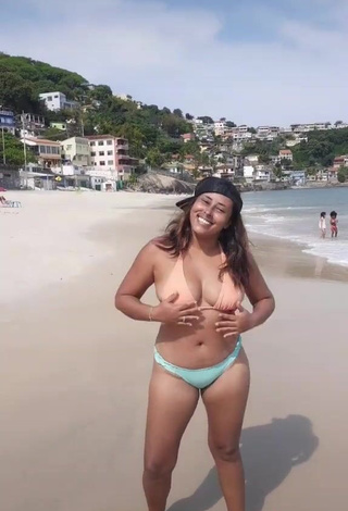 3. Hot Vanessa Esplendorosa in Bikini at the Beach