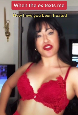 3. Gorgeous Violeta Shows Cleavage in Alluring Red Bra