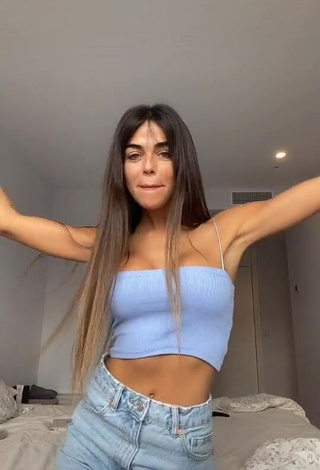 Cute Violeta Mangriñán Shows Cleavage in Blue Crop Top