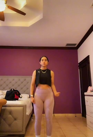 Sexy Andrea Chahin in Pink Leggings