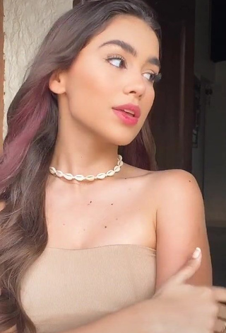 4. Hot Anahí in Beige Tube Top