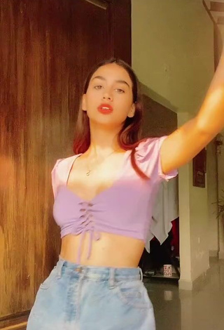 1. Amazing Anahí in Hot Purple Crop Top