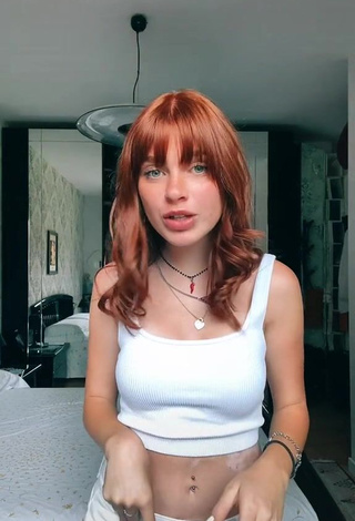 Sexy Aurora Sheaves in White Tube Top