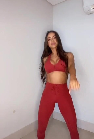 1. Hot Késia Muniz de Oliveira in Red Leggings