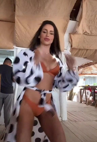 3. Sweet Késia Muniz de Oliveira Shows Cleavage in Cute Orange Bikini