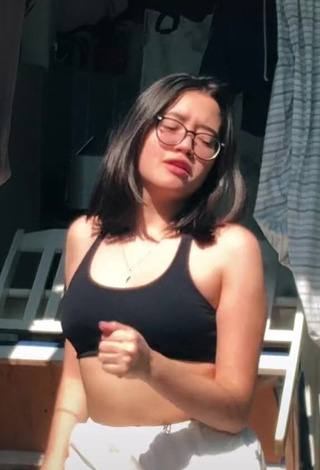 Beatriz Sayuri (@biasayurii_) - Nude Videos from TikTok