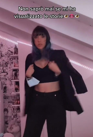 Hot Sofia Bubble in Black Crop Top