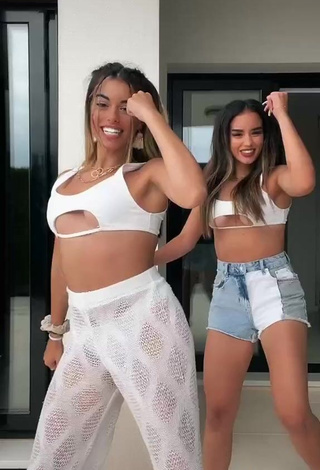 3. Beautiful Faina Insense Punzano in Sexy White Crop Top (Underboob)