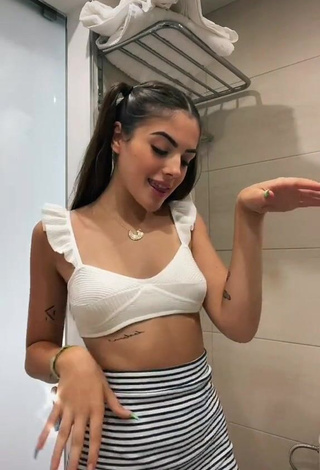 4. Sexy Lucía Bellido in White Crop Top