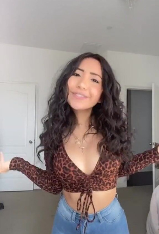 4. Hottest Jazlyn G Shows Cleavage in Leopard Crop Top