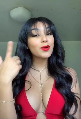 3. Cute Jackie Ybarra Shows Cleavage