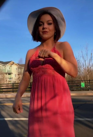 3. Sexy Jasmine Soliz in Red Dress