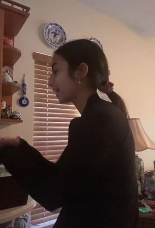 OfflineJenna (@jennahssn) - Nude Videos from TikTok