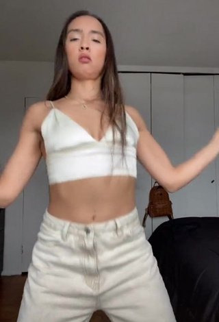 4. Sexy Katelyn Ashley in White Crop Top