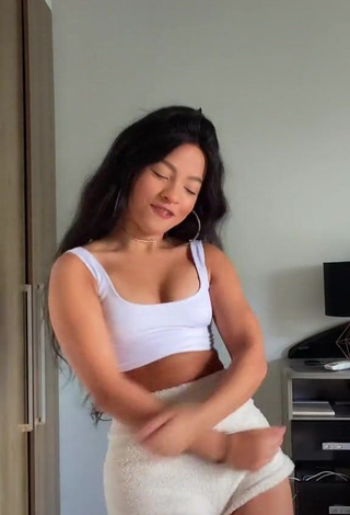 3. Sweet Carol Mamprin in Cute White Crop Top and Bouncing Breasts