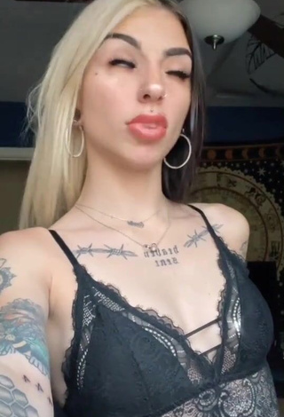 Erotic Cruella Morgan in Black Top