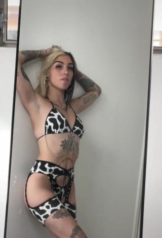 Sexy Cruella Morgan in Lingerie