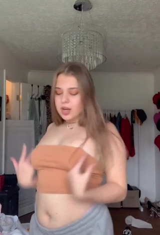 Hot Amaya Leukerd Braless and Bouncing Breasts