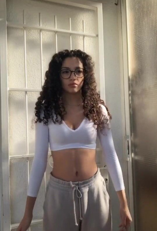 Hot María Romero in White Crop Top