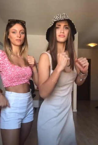 4. Hot Arianna & Aurora in Crop Top