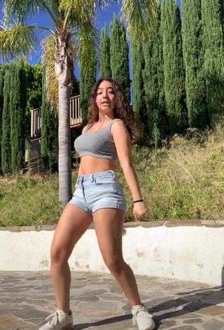 4. Sexy Melanie Riz in Grey Crop Top