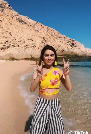 4. Sexy Melissa Vidales in Floral Crop Top at the Beach