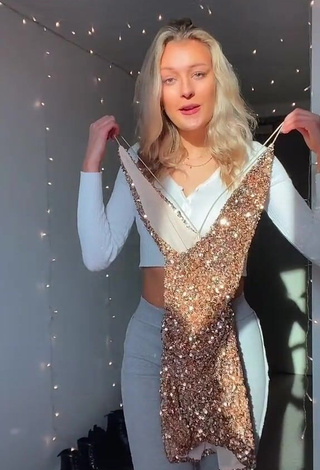 Desirable Nikola Kolebska in Dress