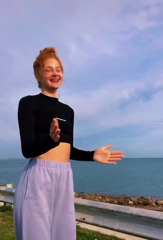 4. Sweetie Alyssa Holum in Black Crop Top in the Sea