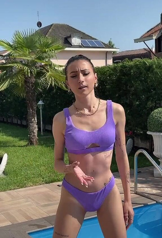 1. Pretty Martina Picardi in Purple Bikini