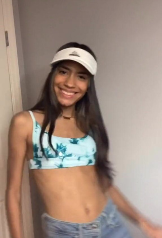 3. Hot Sheilianice González in Crop Top