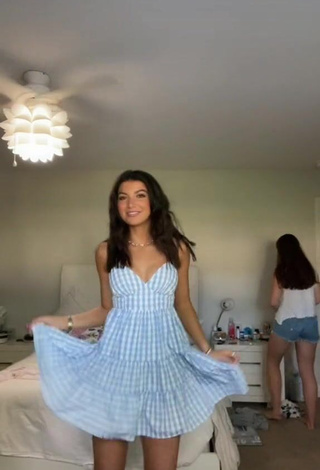 Hot Ellie Zeiler in Checkered Sundress