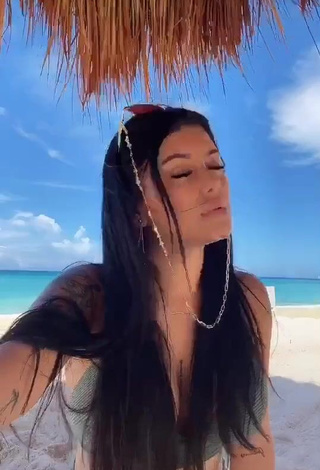 3. Hot Fernanda Ortega Shows Big Butt at the Beach