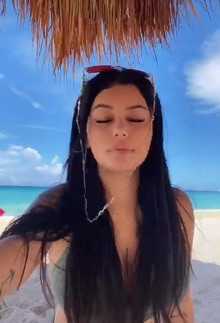 4. Hot Fernanda Ortega Shows Big Butt at the Beach