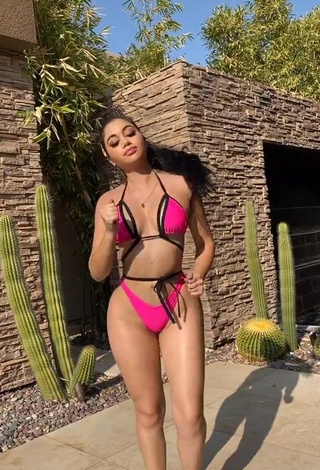 4. Hottie Jailyne Ojeda Ochoa Shows Big Butt