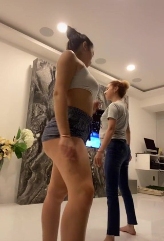 4. Hot Jailyne Ojeda Ochoa in Grey Crop Top and Bouncing Tits