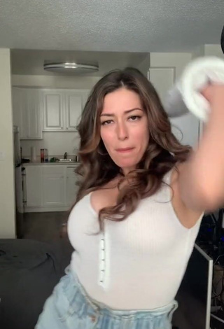 3. Sexy Josette Pimenta Shows Cleavage in White Top and Bouncing Boobs