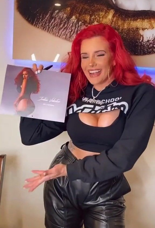 1. Hottie Justina Valentine Shows Cleavage in Black Crop Top