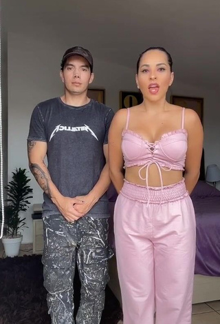 Sexy Karla Bustillos Shows Cleavage in Pink Crop Top